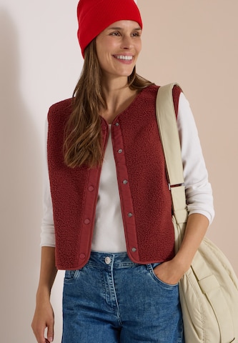 CECIL Vest in Red: front