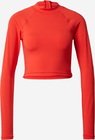 Röhnisch Performance Shirt in Red: front