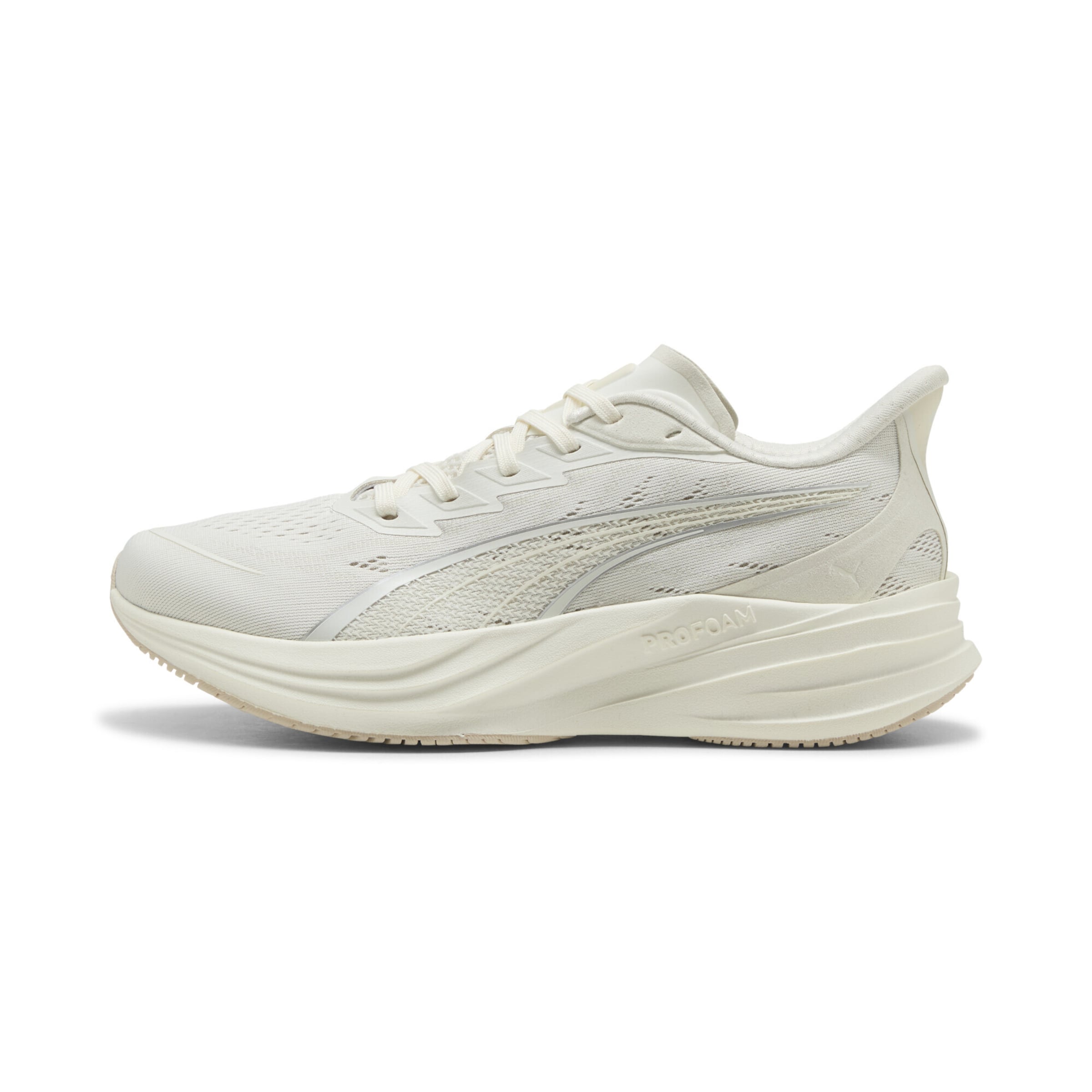 PUMA Laufschuh 'Darter Pro 2' in silbergrau / offwhite, Produktansicht