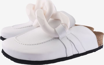D.MoRo Shoes Mules 'Obasere' in White: front
