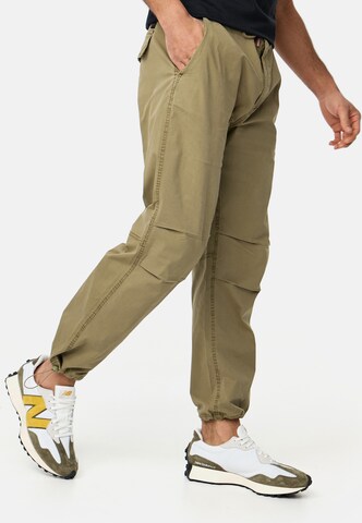 INDICODE JEANS Tapered Hose 'Paulino' in Grün