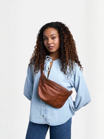 RE:DESIGNED Shopper ' Seline ' in Brown: front