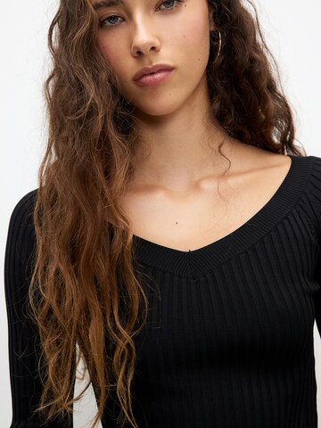 Pull&Bear Pullover in Schwarz
