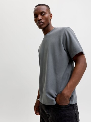 T-Shirt 'JJEAustin' JACK & JONES en gris