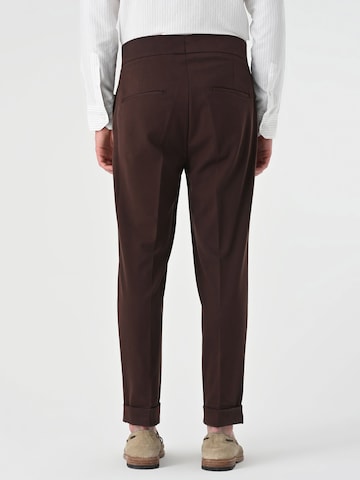 Antioch Regular Pants in Brown