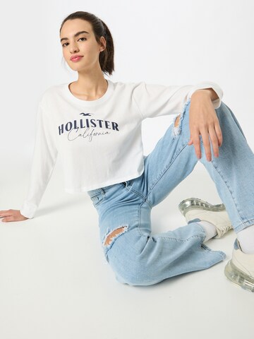 Tricou de la HOLLISTER pe alb