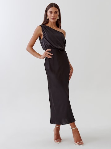 Tussah Dress 'PHOENIX' in Black: front