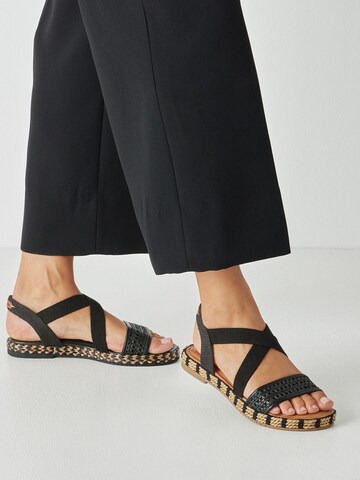 Tamaris Remienkové sandále - Čierna