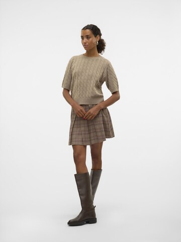 Pull-over 'LORELLA' VERO MODA en marron