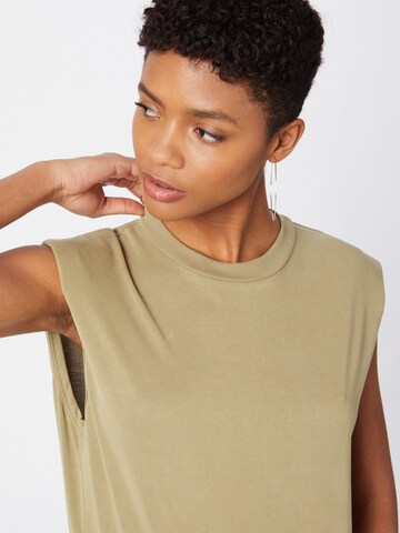 Urban Classics Top in Green