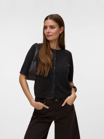 VERO MODA Strickjacke 'VMDoffy' in Braun: Vorderseite