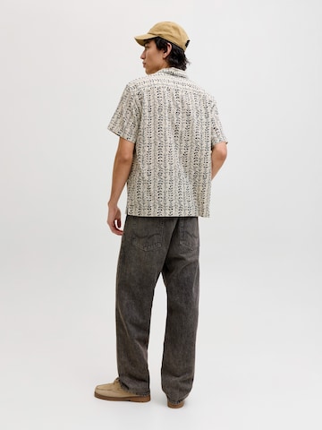 JACK & JONES Comfort Fit Πουκάμισο 'JPRBLULYON' σε μπεζ