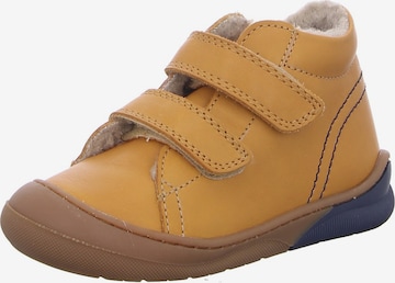 NATURINO First-Step Shoes 'Nirez' in Yellow: front