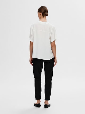 SELECTED FEMME - Blusa 'Susie-Mivia' em branco