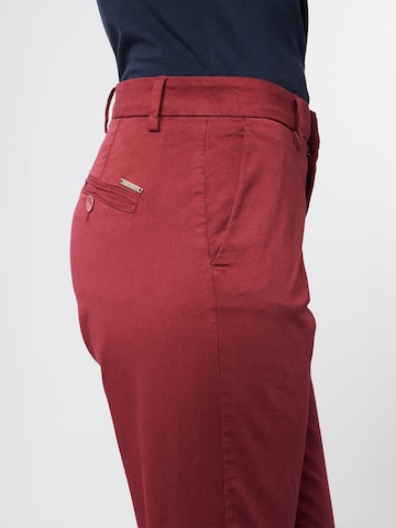 W. Wegener Slim fit Chino Pants 'Chiva 8500' in Red