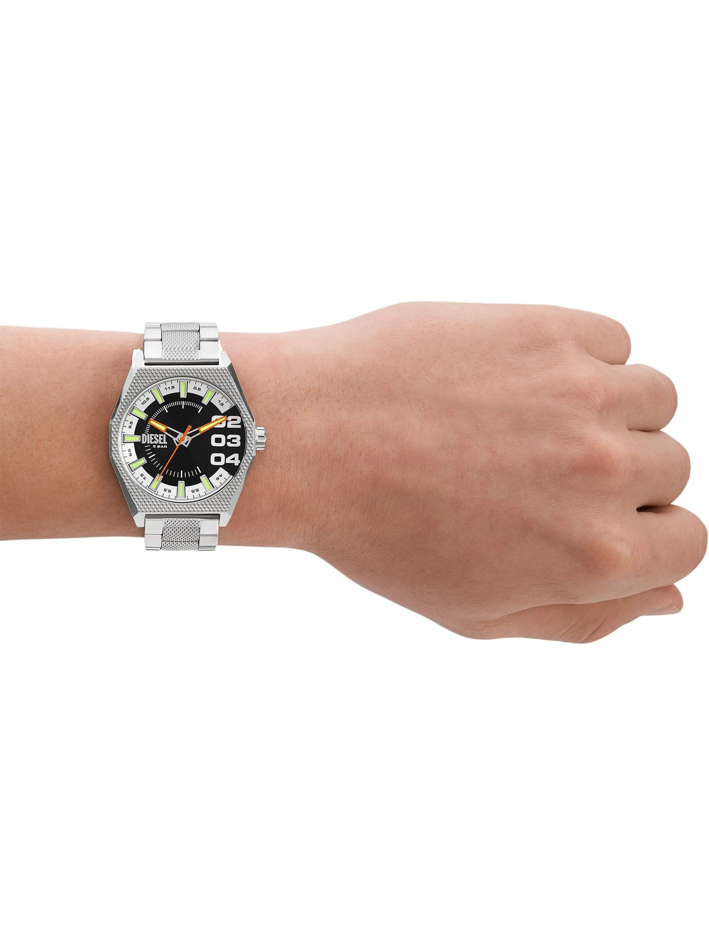 Montre à affichage analogique DIESEL en argent