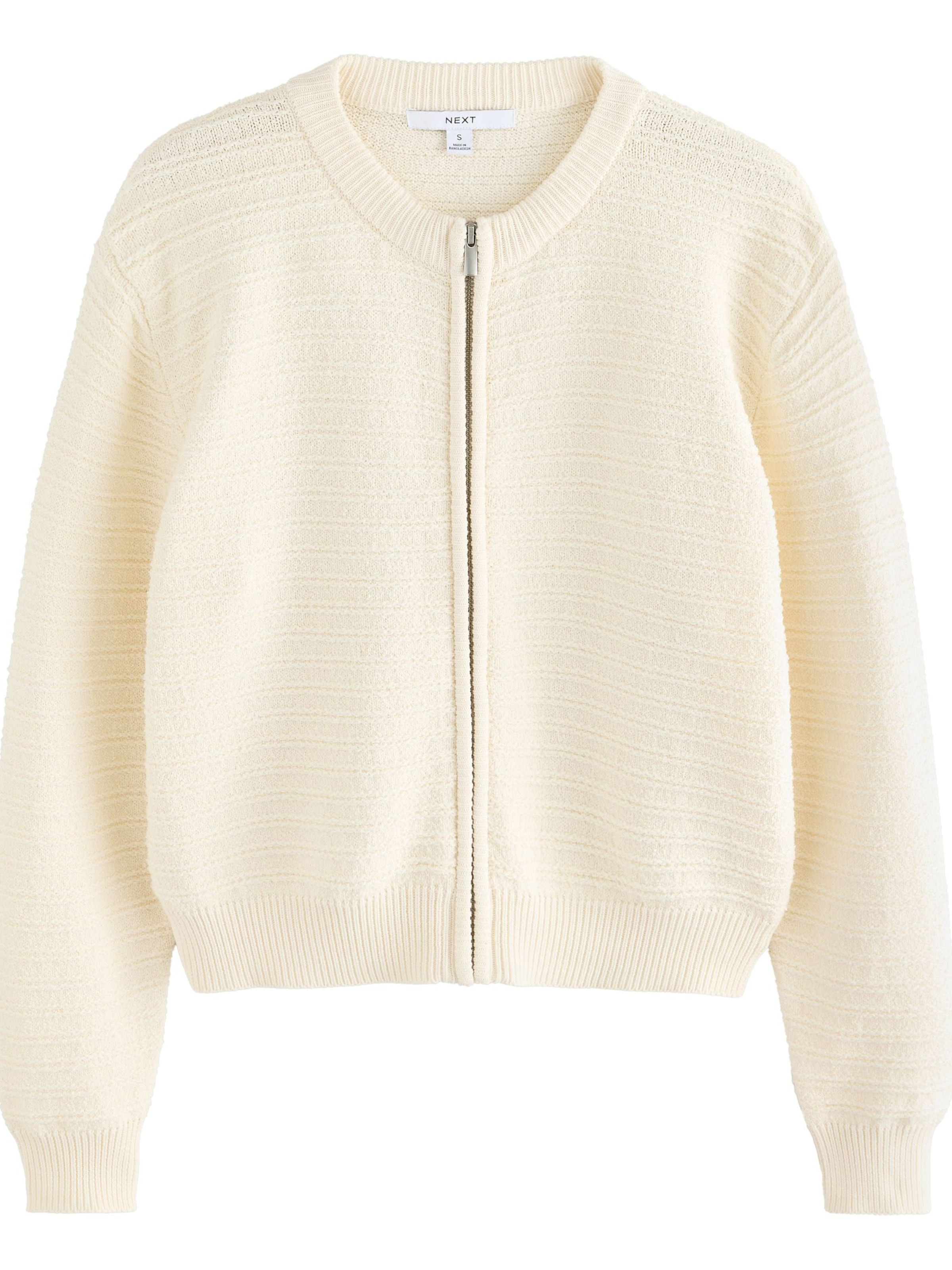 balts Next Adīta jaka: no priekšpuses