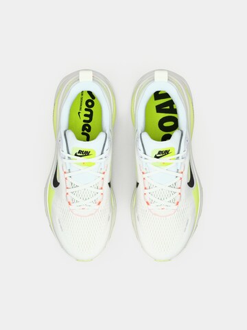 NIKE Обувь для бега 'VOMERO 18' в Белый