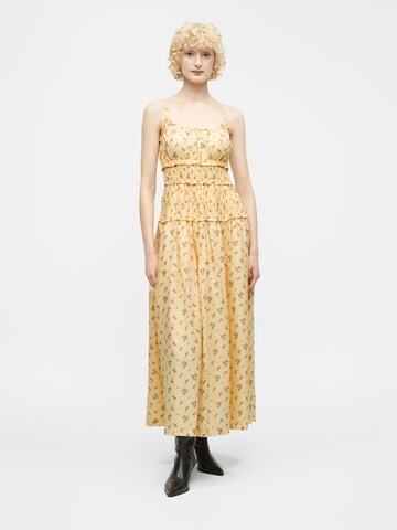 Robe d’été Abercrombie & Fitch en jaune : devant