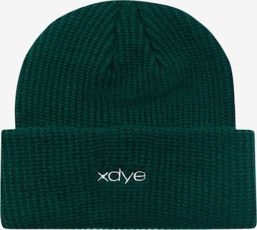 Pull&Bear Beanie in Green: front