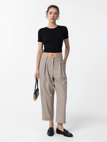 Antioch Baggy Hose 'Laura' in Beige