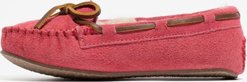 Scarpa bassa 'Cassie' di Minnetonka in rosa