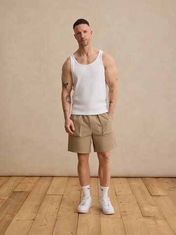 DAN FOX APPAREL Regular Shorts 'Yunus' in Braun