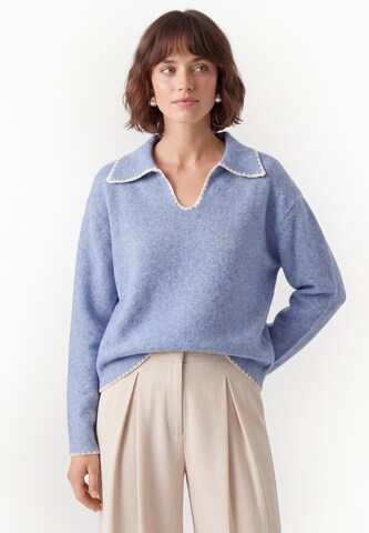 Usha - Jersey en azul: frente