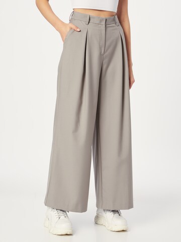 WEEKDAY Zvonové kalhoty Kalhoty se sklady v pase 'Indy' – šedá: přední strana