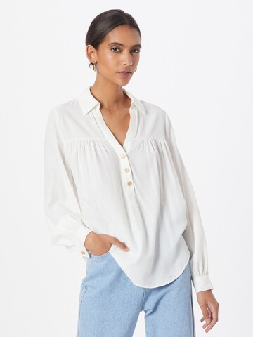 Love & Divine Blouse in White: front