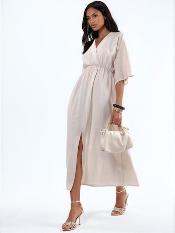 Busem Dress in Beige: front