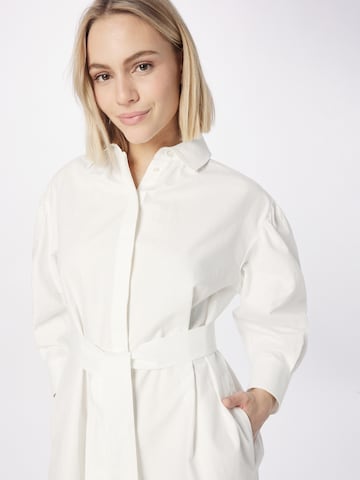 Robe-chemise 'CORINTO' Weekend Max Mara en blanc