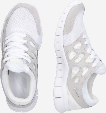 Nike Sportswear Ниски маратонки 'Free Run 2' в бяло