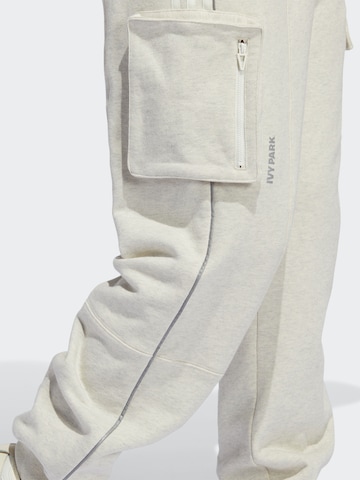 ADIDAS ORIGINALS - Loosefit Pantalón en beige