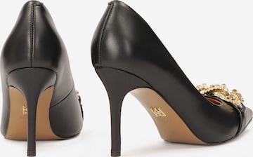 Kazar Pumps in Schwarz