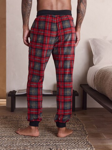 Next Pyjamahousut värissä punainen