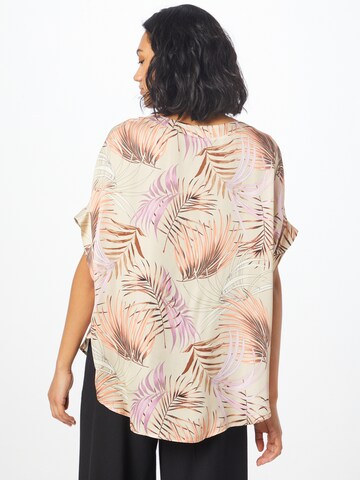 IMPERIAL - Blusa en beige