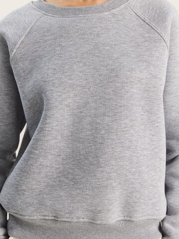 Bianco Lucci - Sweatshirt em cinzento