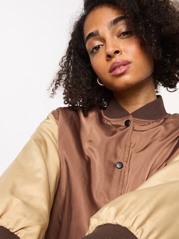 NEON & NYLON Between-Season Jacket in Brown