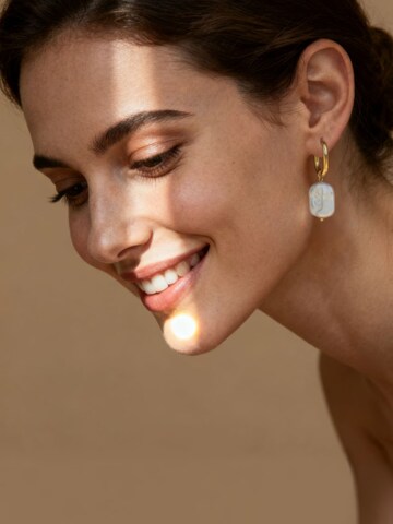 Nemomatheo Ohrringe 'Marea' in Weiß