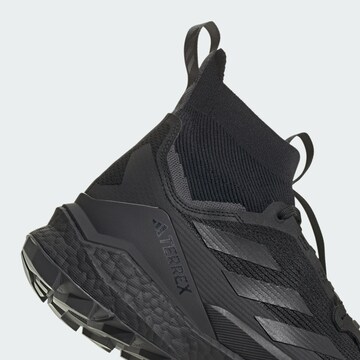 ADIDAS TERREX Bootsit 'Free Hiker 2.0' värissä musta