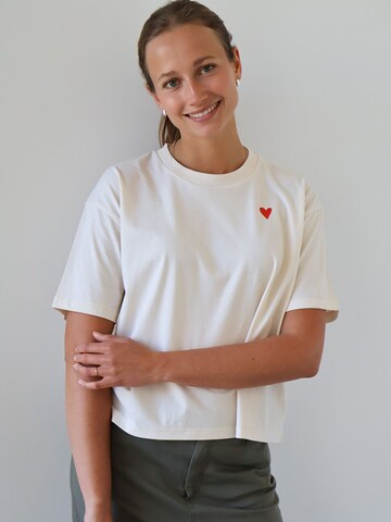Kultgut Shirt 'Quit Moment' in White: front