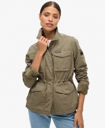 Veste mi-saison Superdry en vert : devant