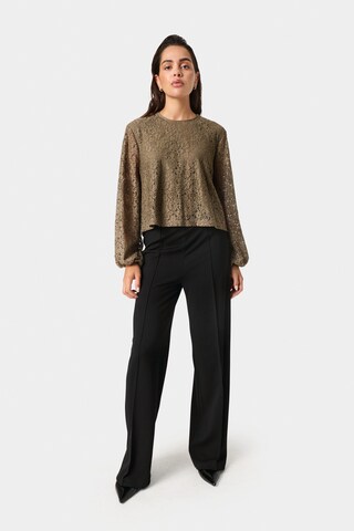 SOAKED IN LUXURY Bluse 'SLHenni' i brun