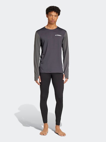 Coupe slim Sous-vêtements de sport ADIDAS TERREX en noir : devant