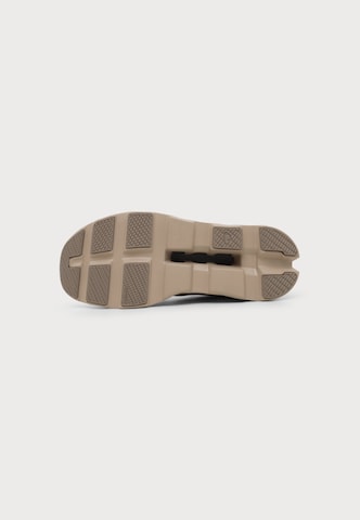 On Running Shoes 'Cloudmonster 1' in Brown