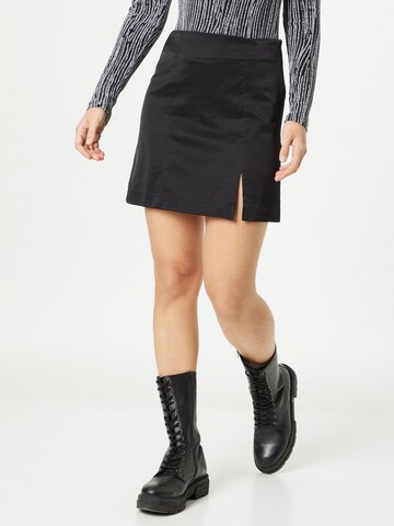 Envii Skirt 'FLAME' in Black: front