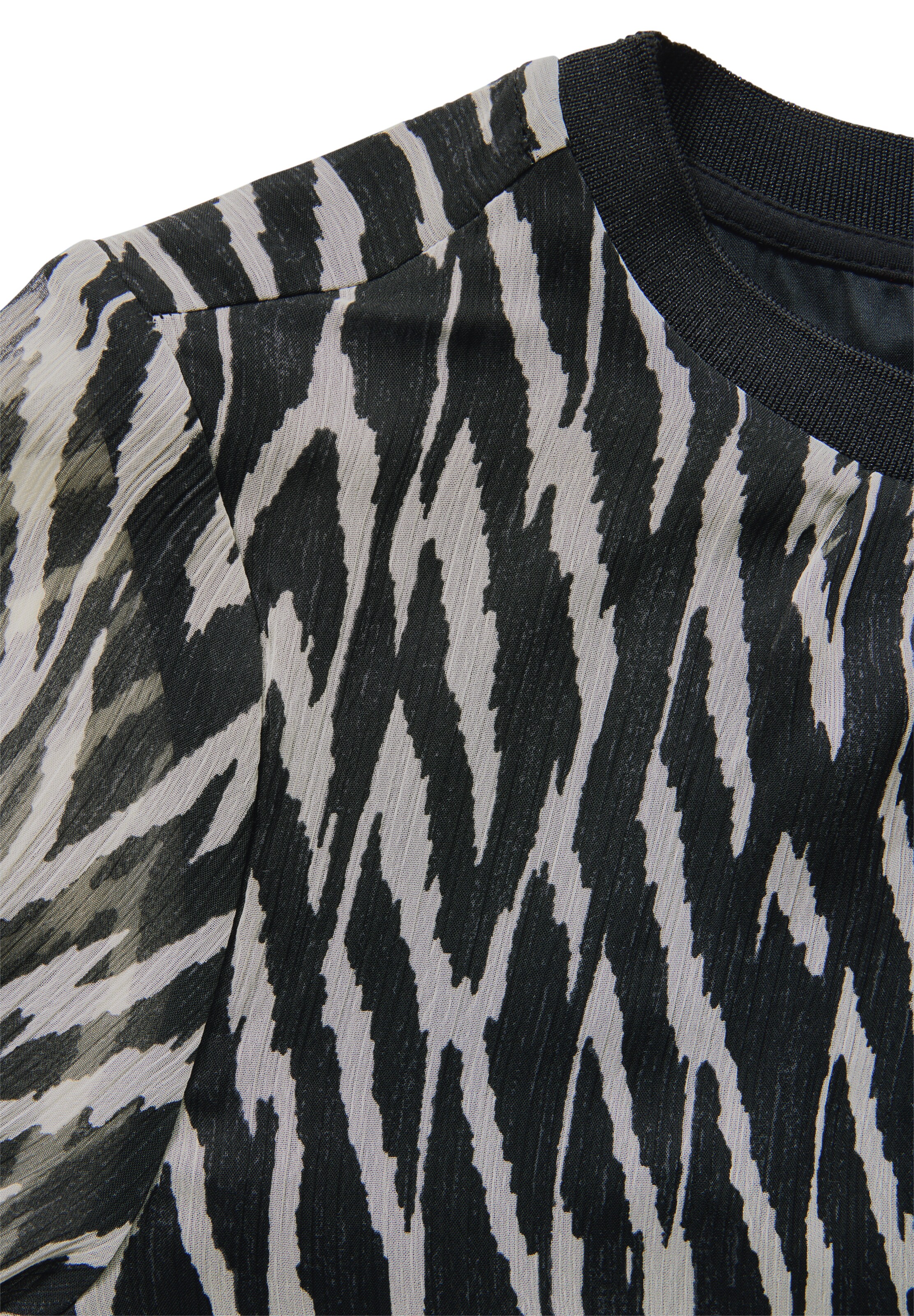 STREET ONE Blouse in Black