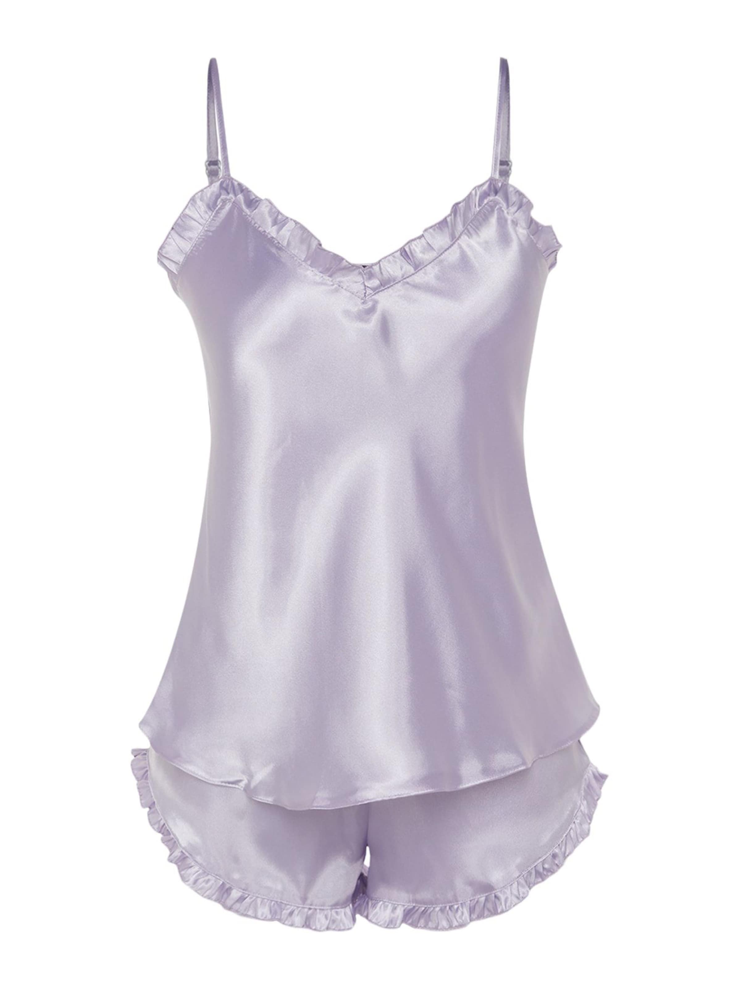 Trendyol Shorty in Purple: front