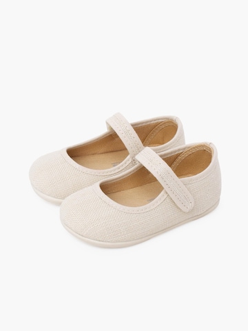 Pisamonas - Bailarina en beige